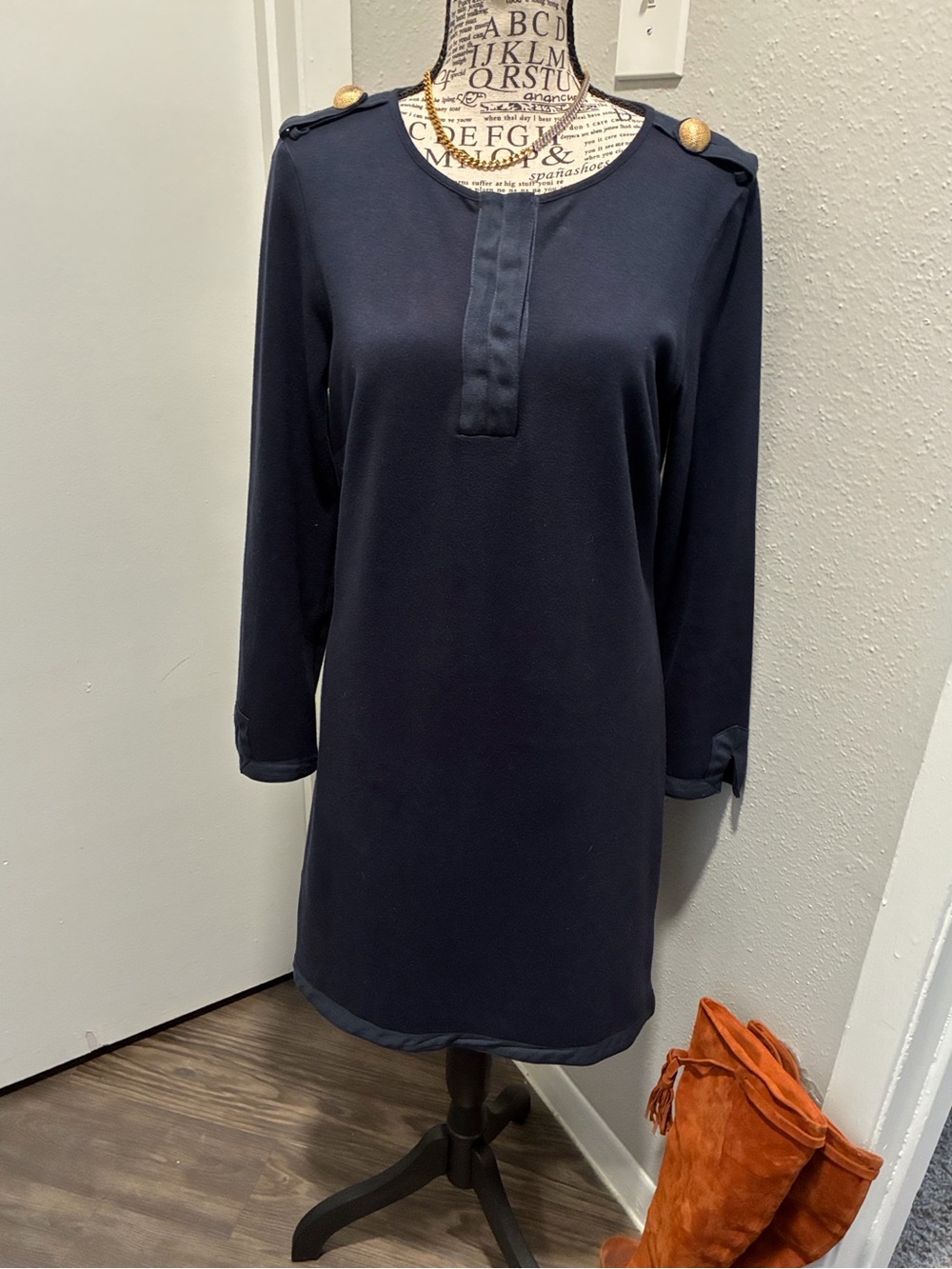 Vintage jersey knit tunic dress from the designer label Elizabeth McKay